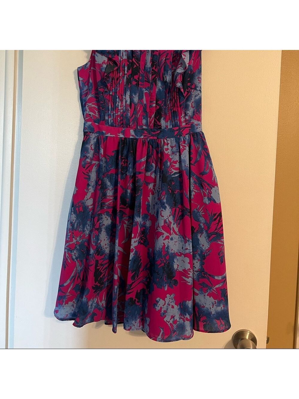 Banana Republic Floral Dress - Picture 5 of 6